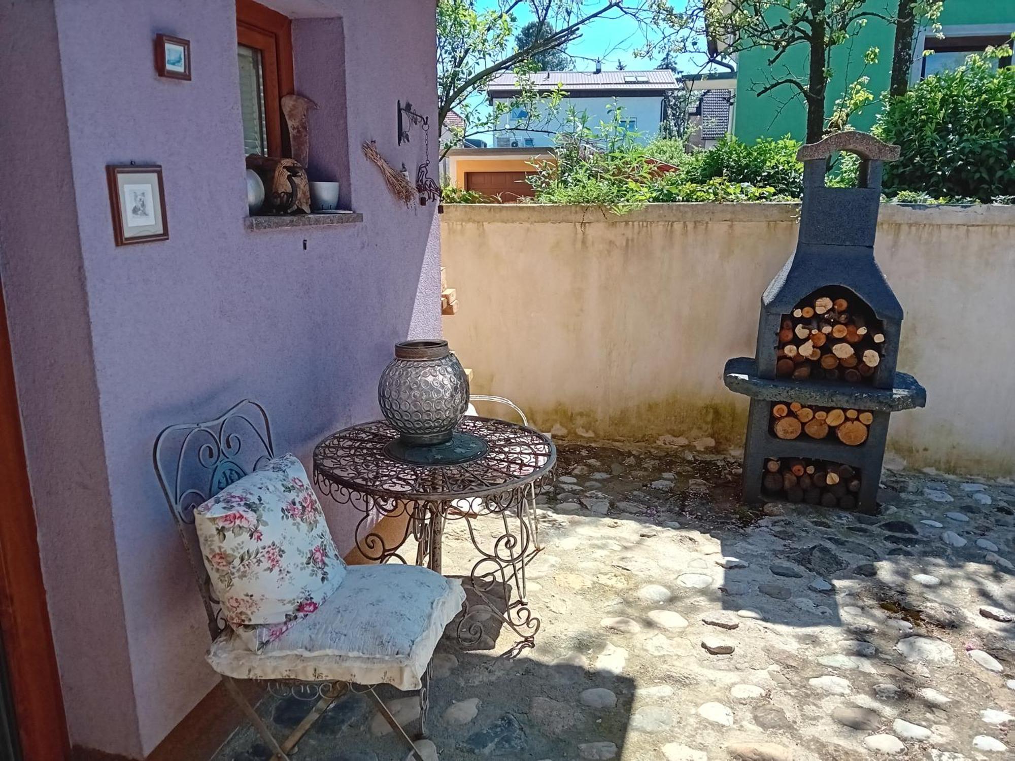 Rose Room 40M2 With Terrace 25M2 In Greeny Area For 4 Person Ljubljana Dış mekan fotoğraf